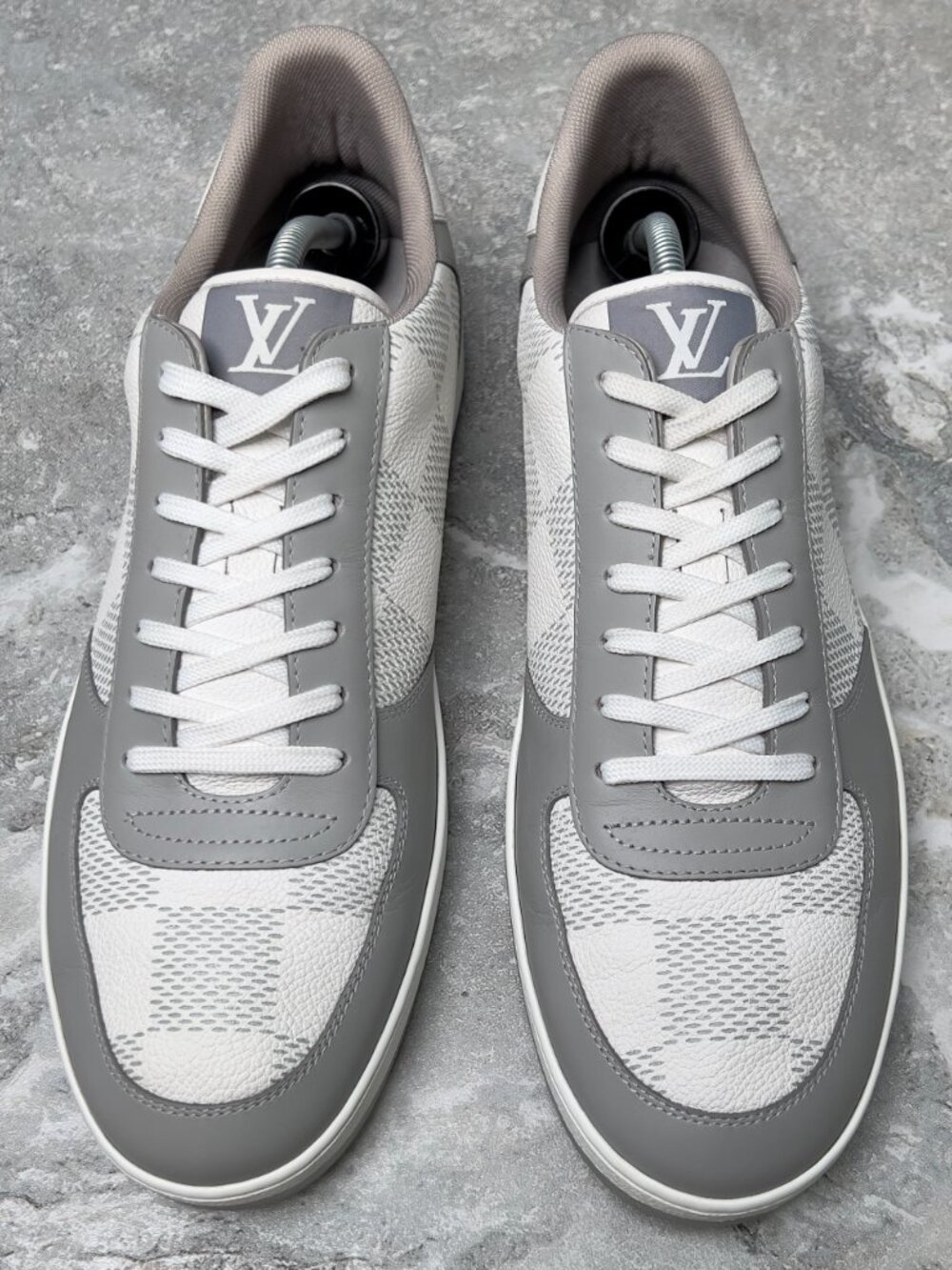Louis Vuitton Rivoli Damier Sneakers Gray Leather 10 LV 11 US 44 EUR - Picture 4 of 13